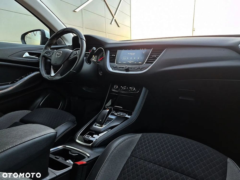 Opel Grandland X 1.6 T PHEV 4x4 Ultimate - 11
