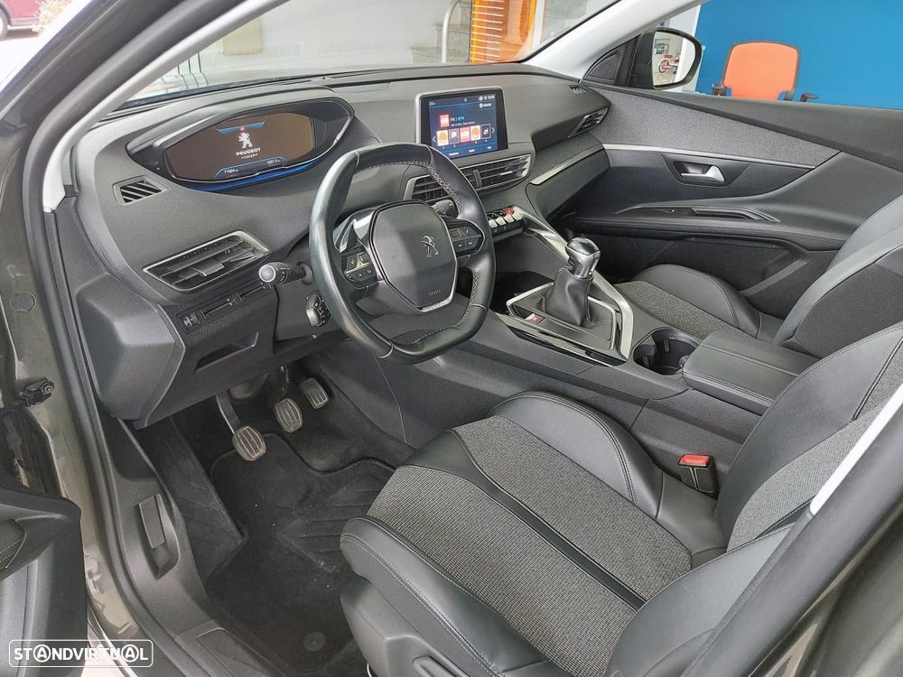Peugeot 3008 1.5 BlueHDi Allure - 11