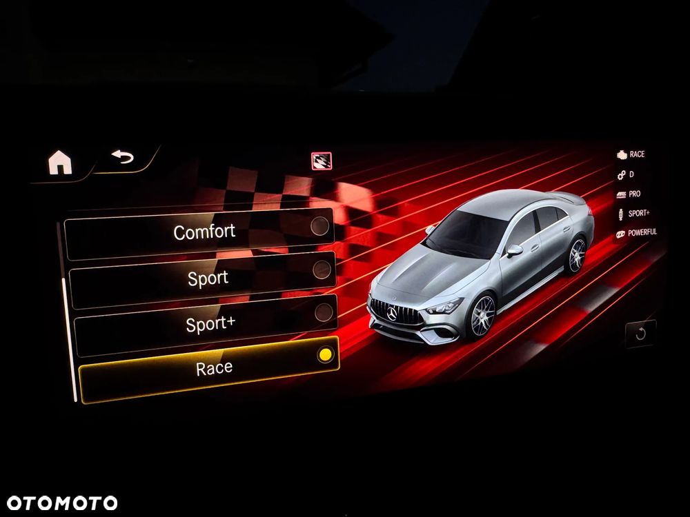 Mercedes-Benz CLA AMG 45 S 4-Matic 8G-DCT - 38