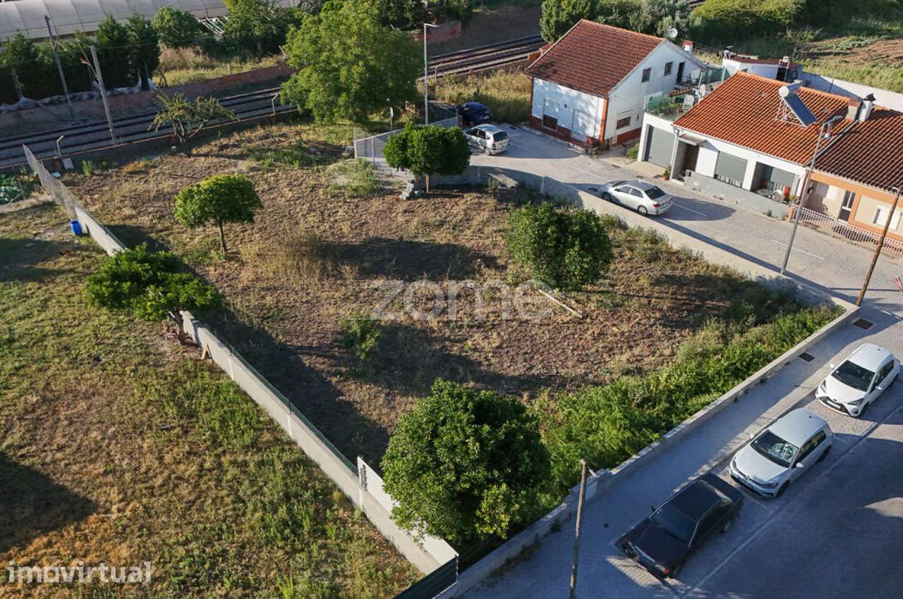 Lote para Construção em São Martinho do Bispo - Grande imagem: 2/15