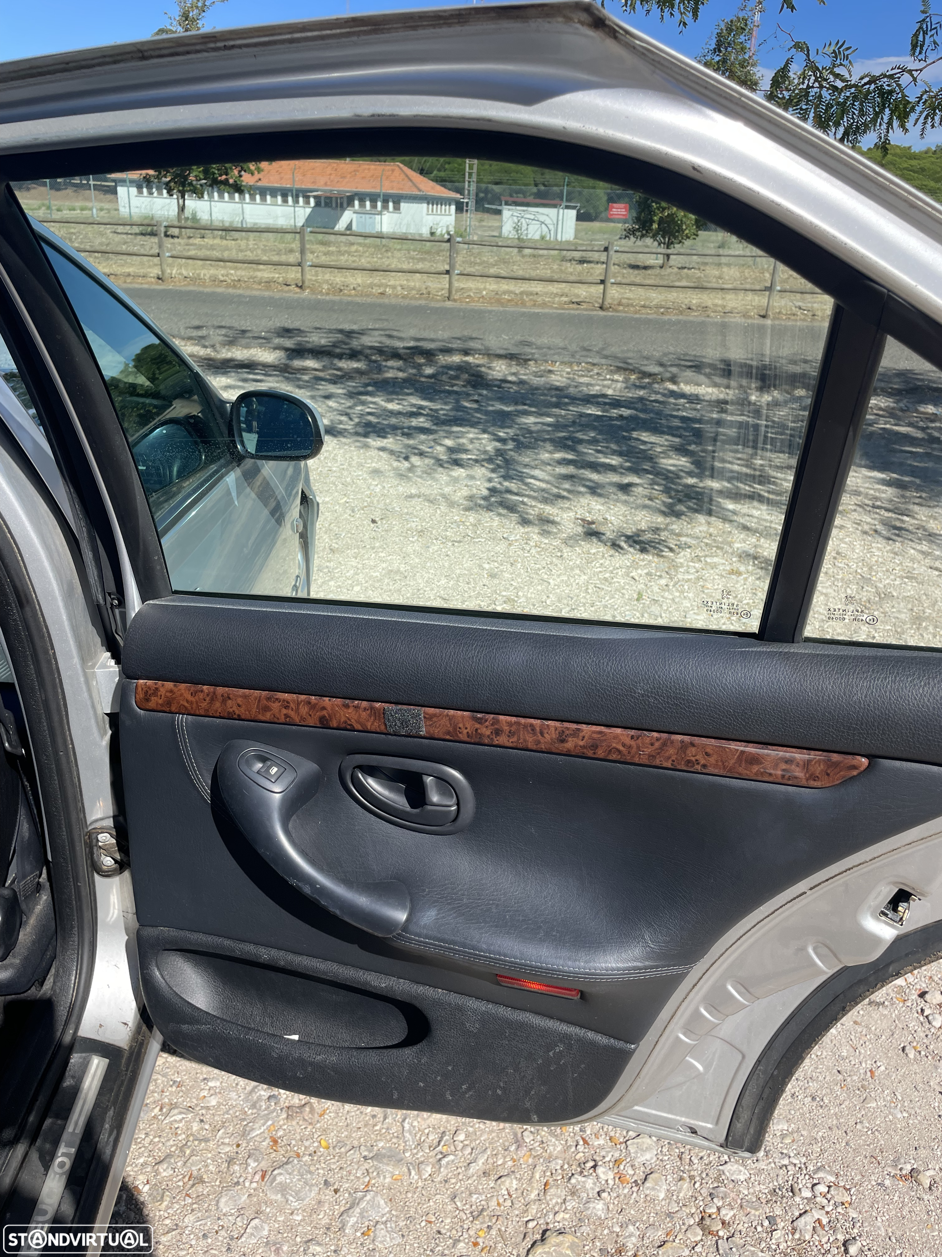Peugeot 406 - 24