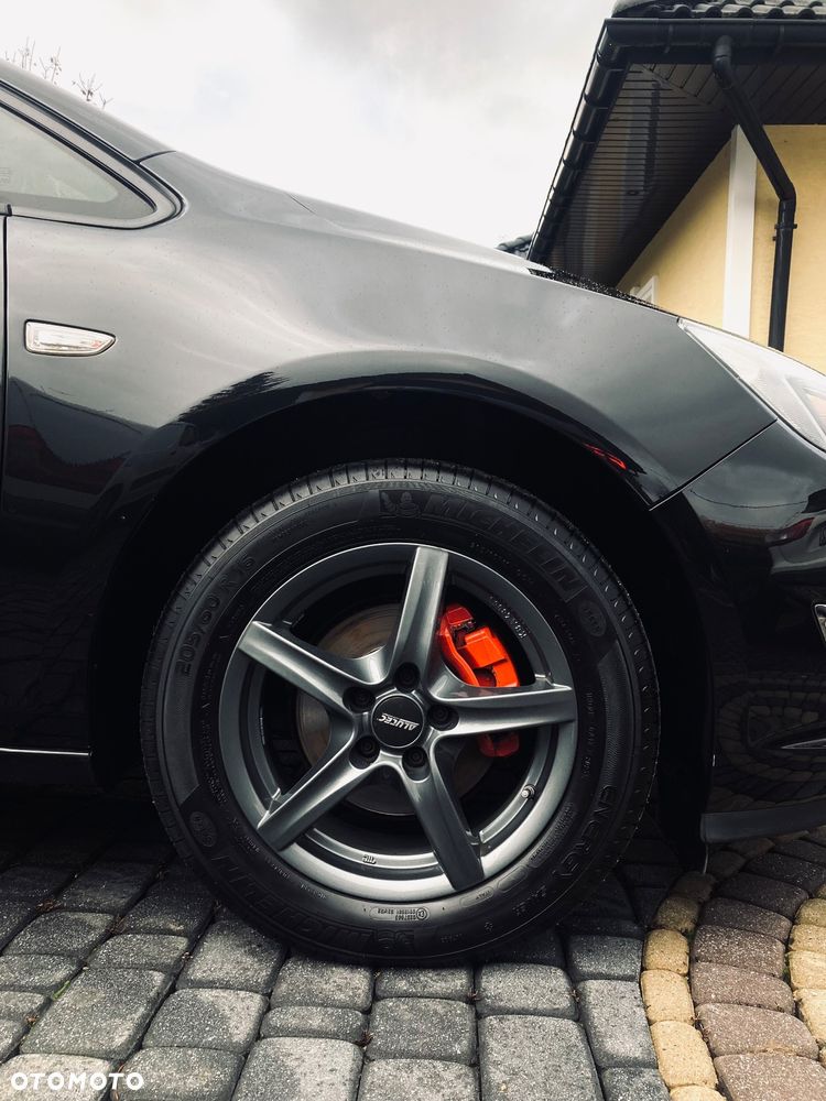 Opel Astra IV 1.4 T Active - 9