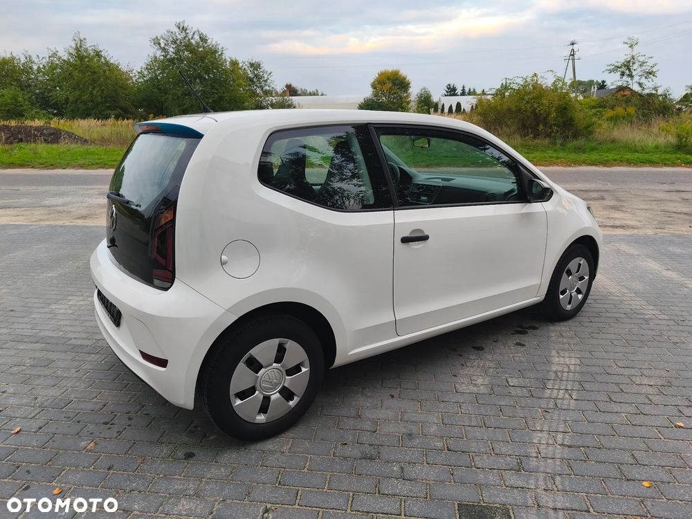 Volkswagen up! club - 36