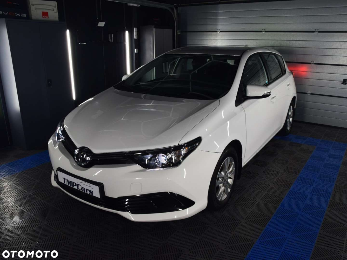 Toyota Auris - 30