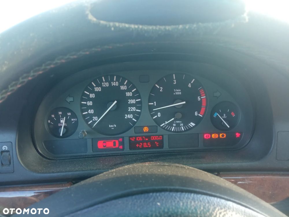 BMW Seria 5 530d - 14
