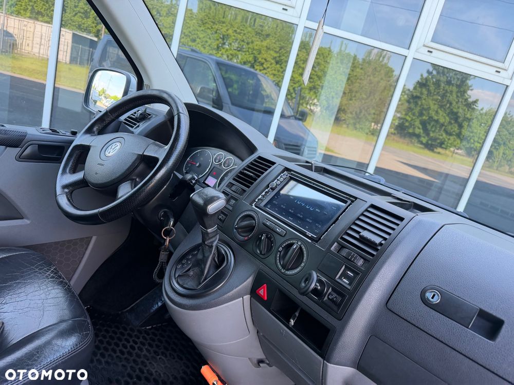 Volkswagen Transporter - 19