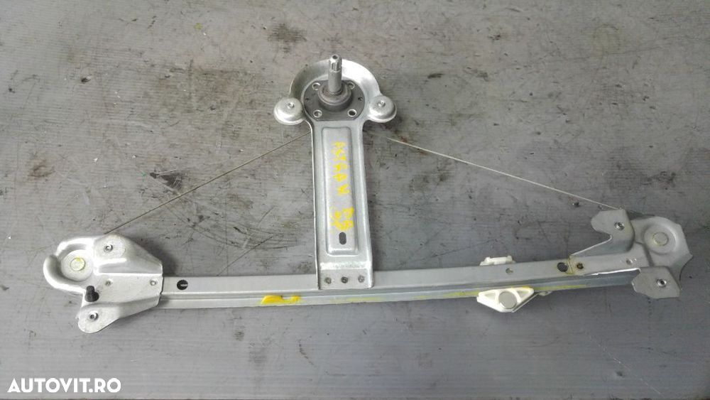 macara manuala dreapta spate opel astra h 13100421rh - 1