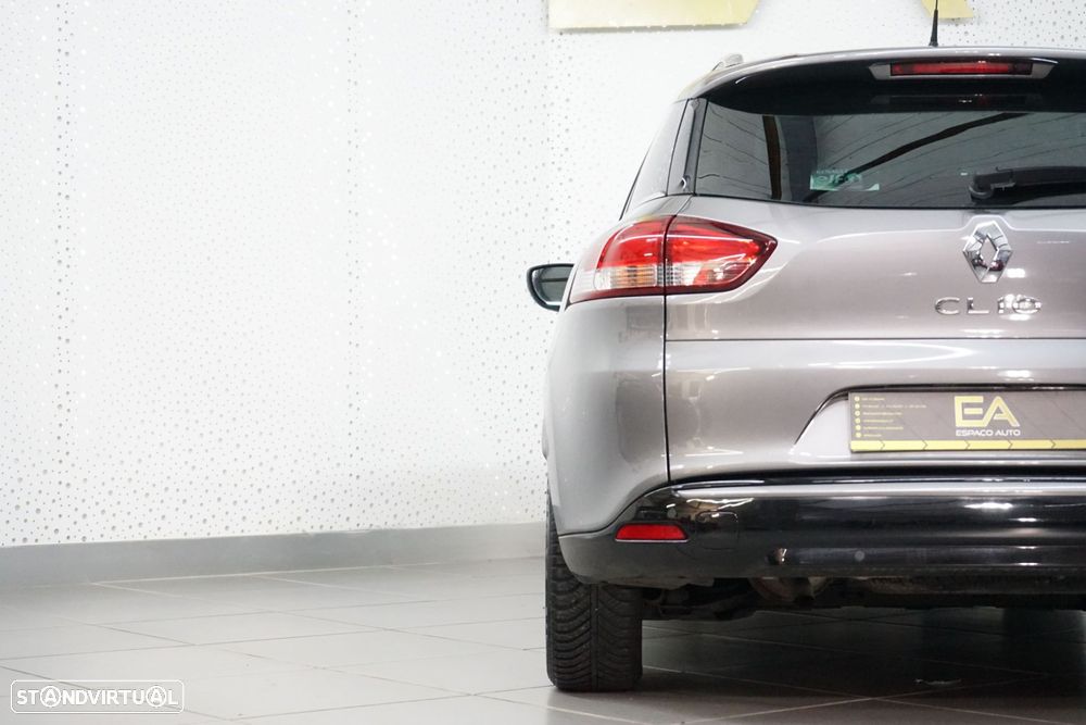 Renault Clio Sport Tourer 1.5 dCi Dynamique S - 38
