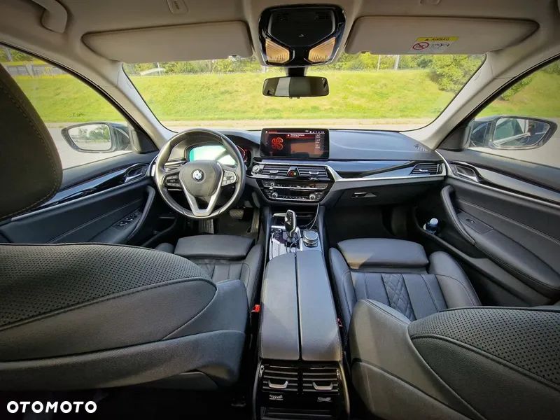 BMW Seria 5 518d - 20