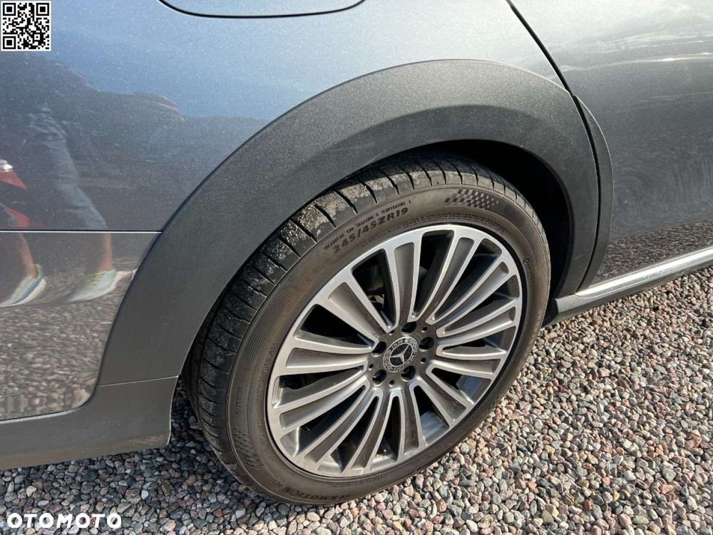 Mercedes-Benz Klasa E 220 d 4-Matic All-Terrain Exclusive - 17