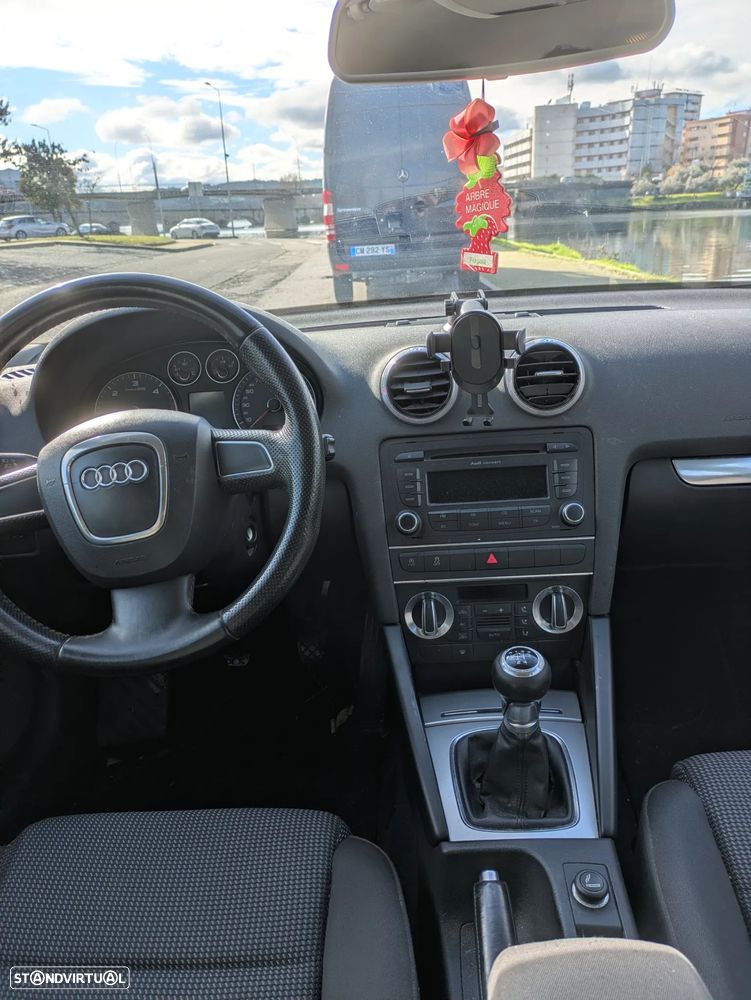 Audi A3 Sportback 1.6 TDI Attraction - 10