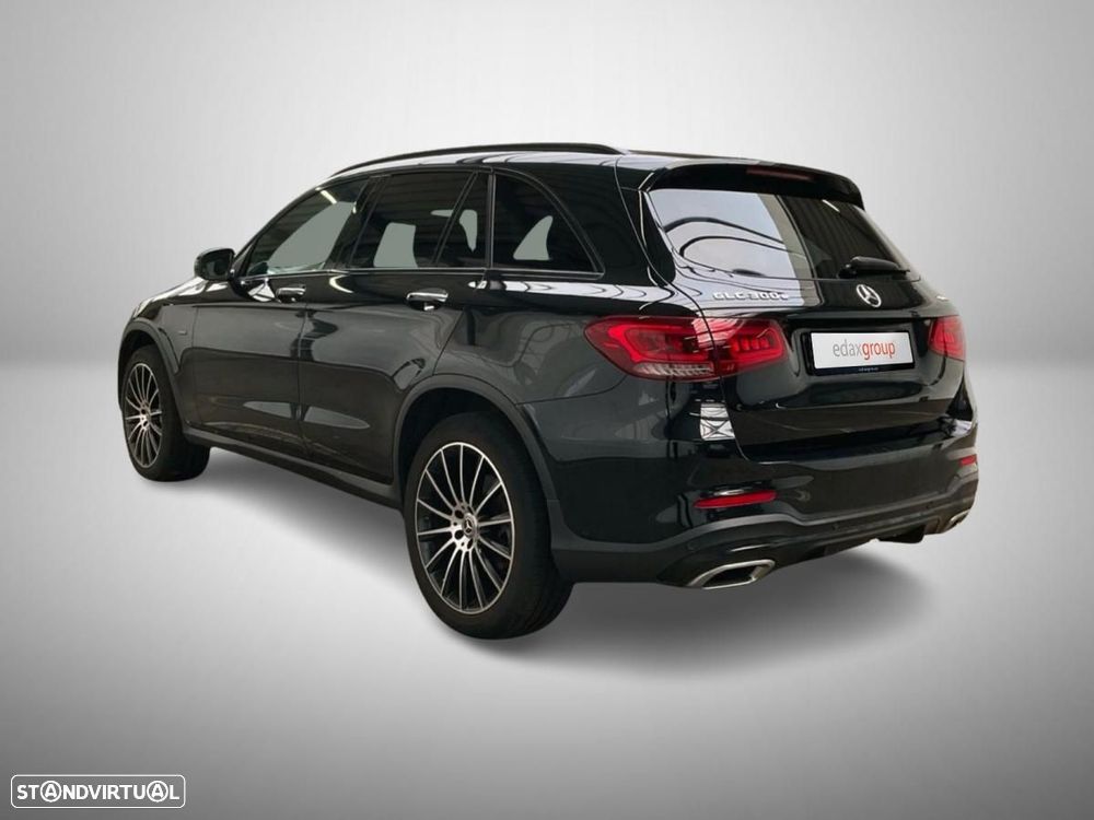 Mercedes-Benz GLC 300 e 4Matic - 2