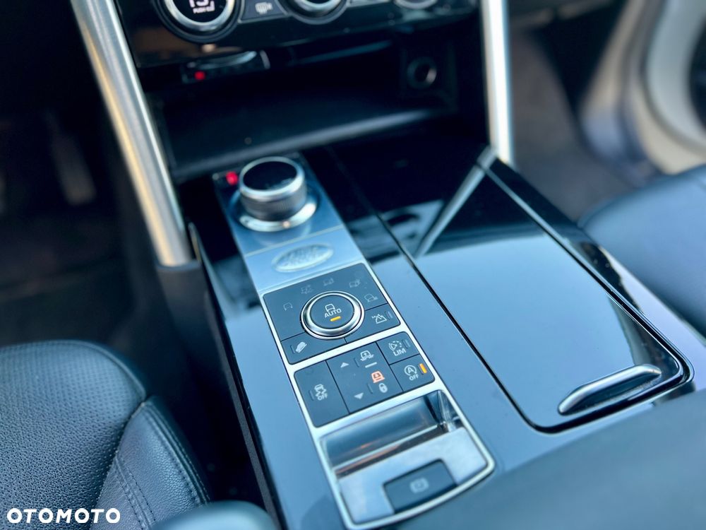 Land Rover Discovery 2.0 SD4 HSE - 33