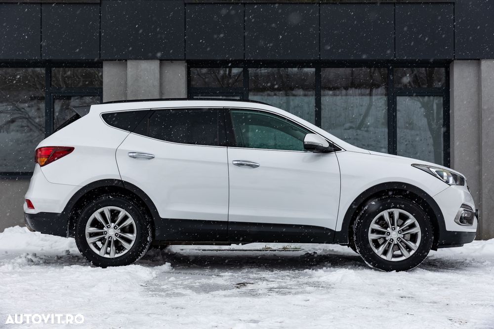 Hyundai Santa Fe 2.2 CRDi 4WD Automatik SEVEN Premium - 28