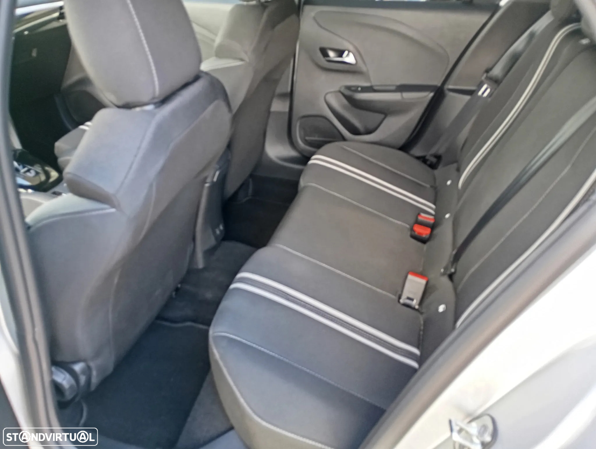 Opel Corsa 1.2 T Hybrid GS eDCT - 8