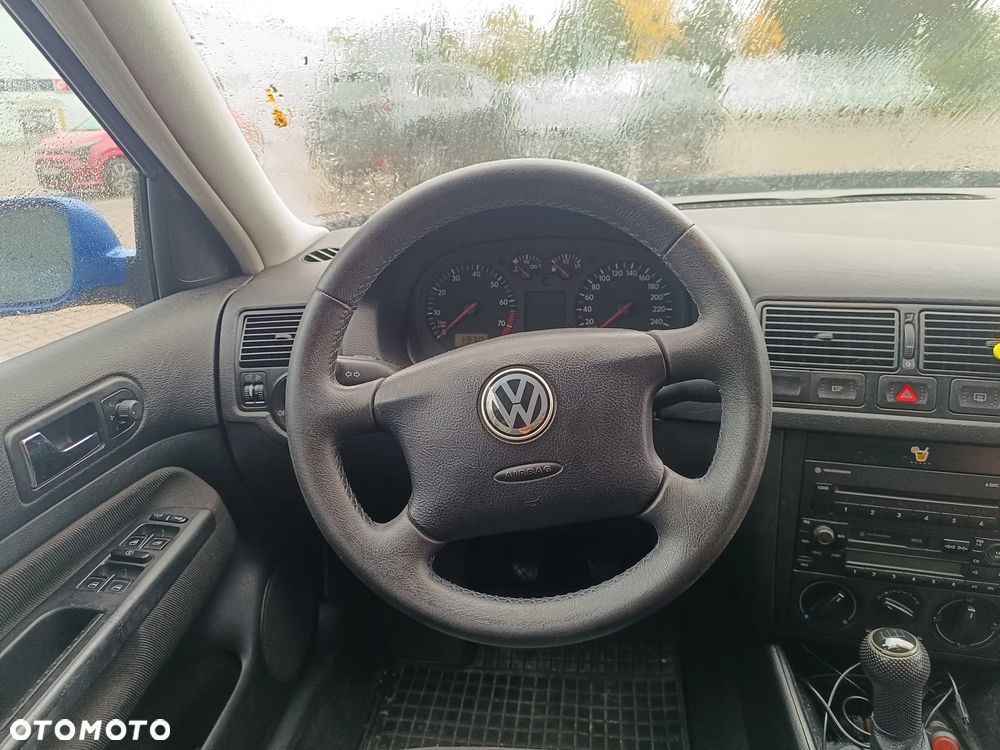 Volkswagen Golf IV 1.6 Comfortline - 7