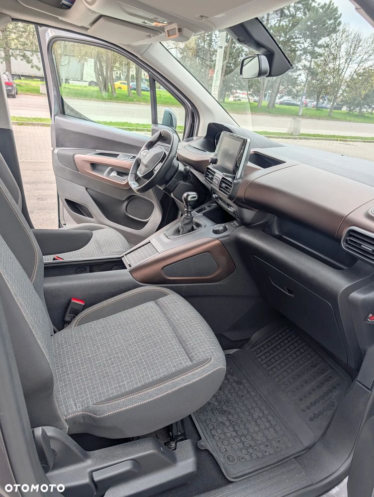 Peugeot Rifter 1.5 BlueHDI GT S&S - 13