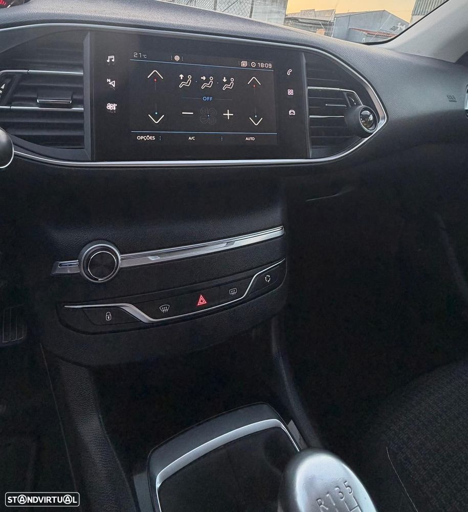 Peugeot 308 1.5 BlueHDi Allure - 20
