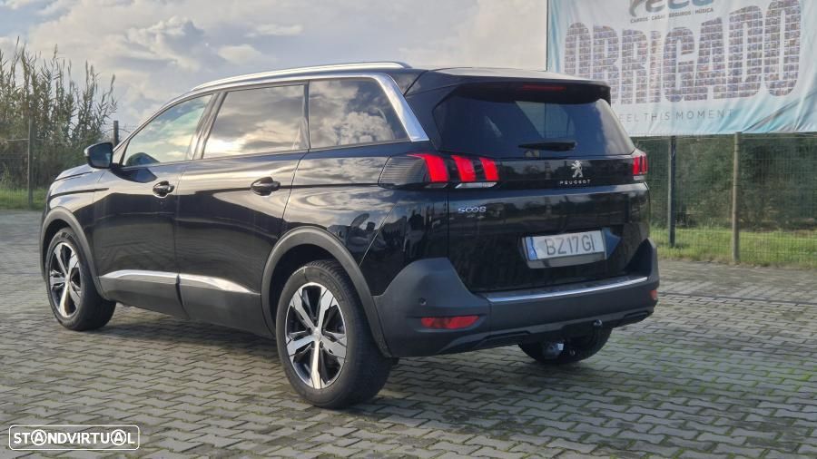 Peugeot 5008 1.2 PureTech Allure Grip Control - 2