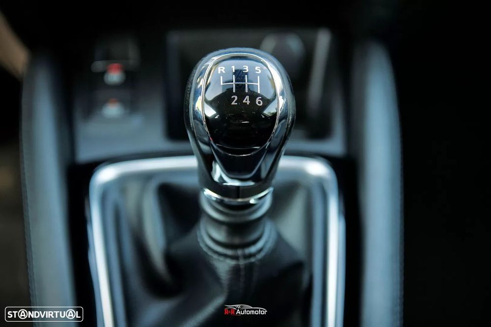 Nissan Qashqai 1.5 dCi N-Connecta Led - 27