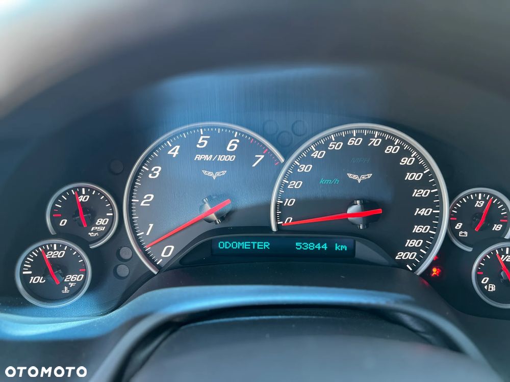 Chevrolet Corvette 6.0 V8 - 13