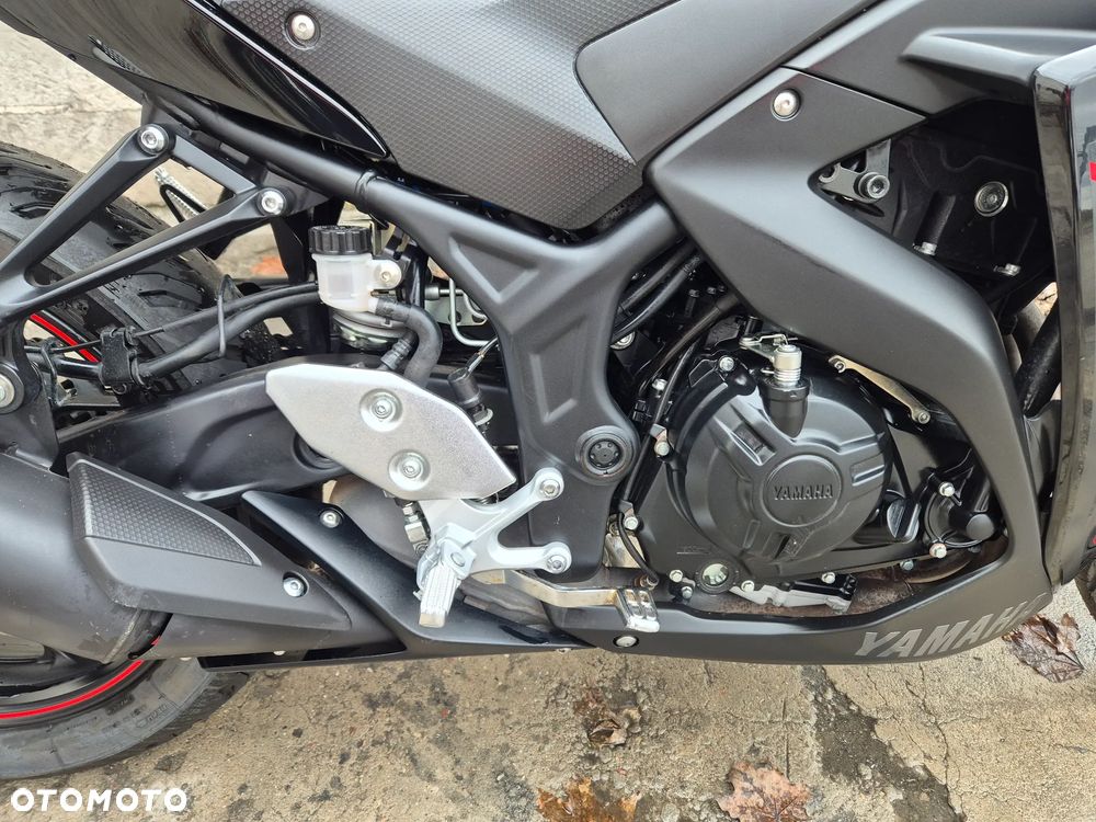 Yamaha R3 - 6