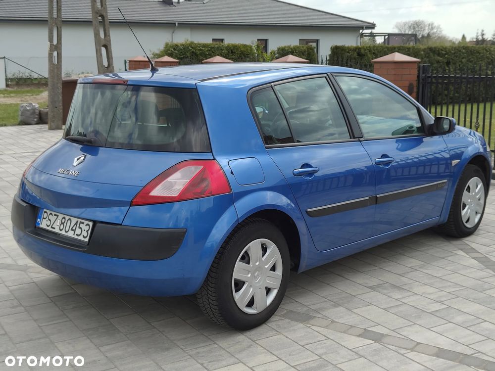 Renault Megane 1.6 16V Privilege - 4