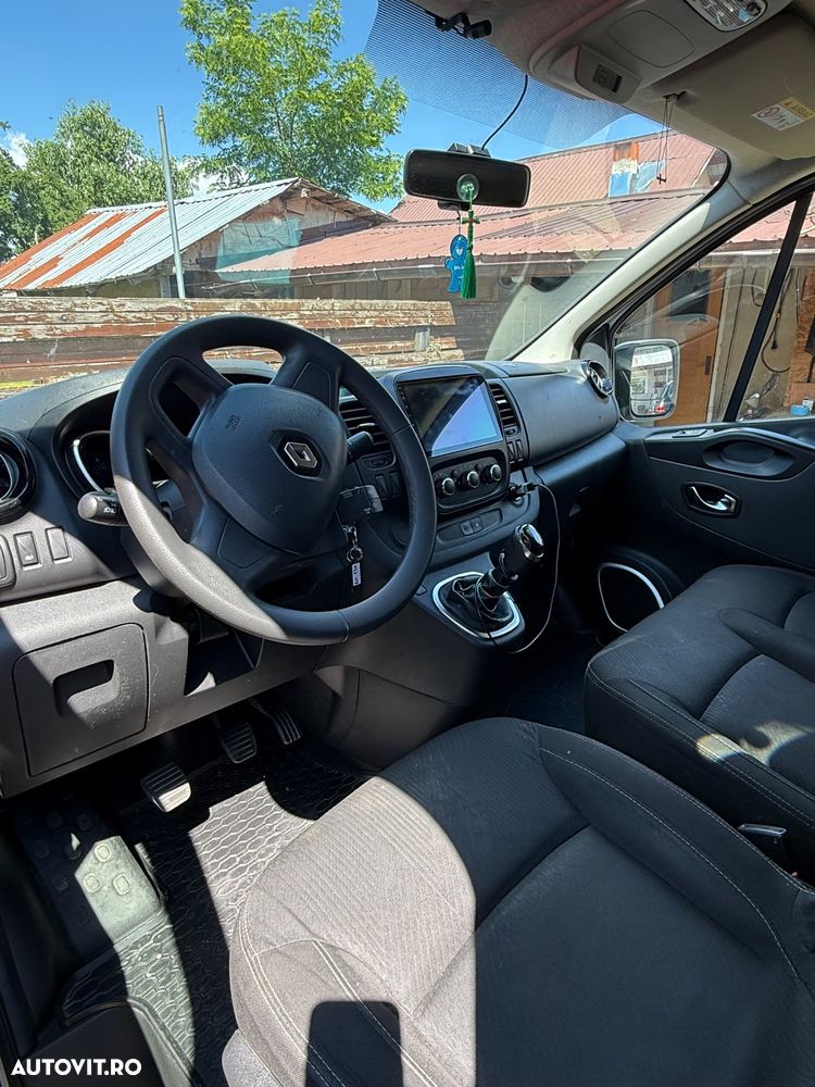 Renault Trafic 2.0 Blue dCi 120 Combi L2H1 8+1 locuri Authentique - 8