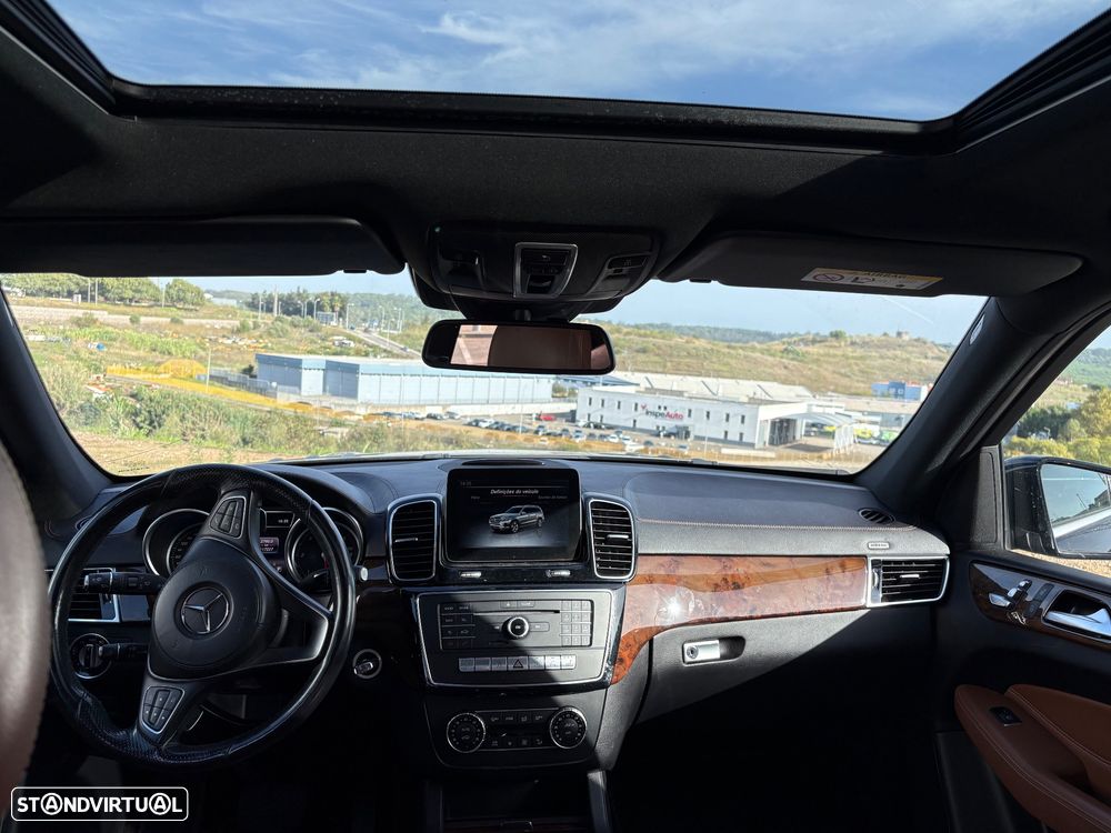 Mercedes-Benz GLS 350 d 4-Matic - 8