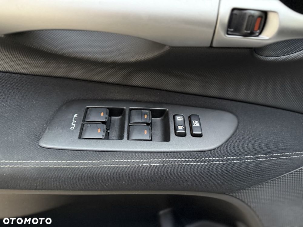 Toyota Auris 1.6 MultiMode Edition - 17