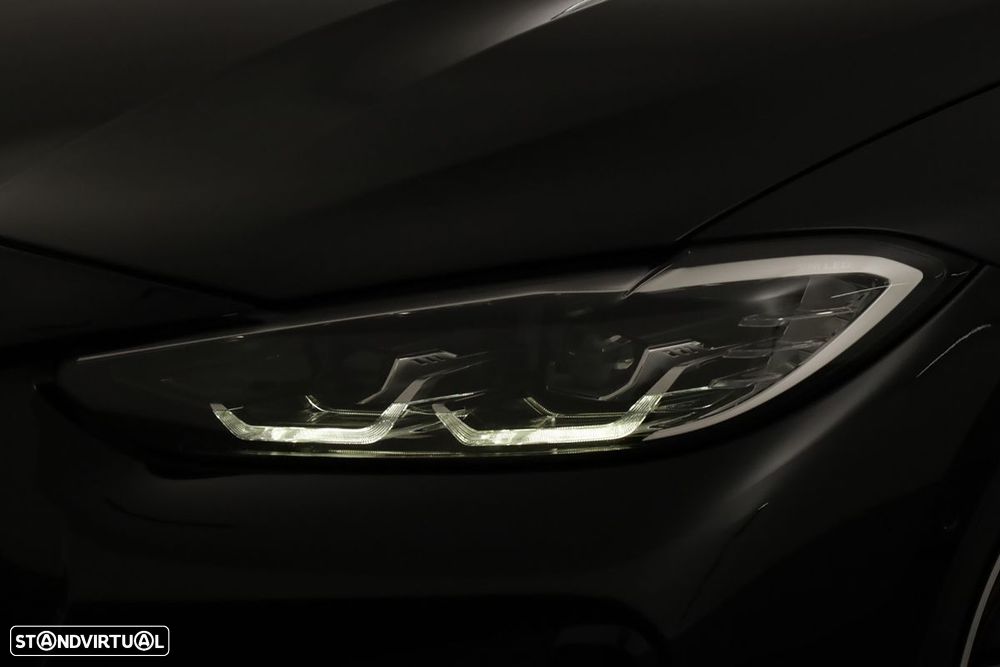 BMW 420 i Pack Desportivo M Auto - 10