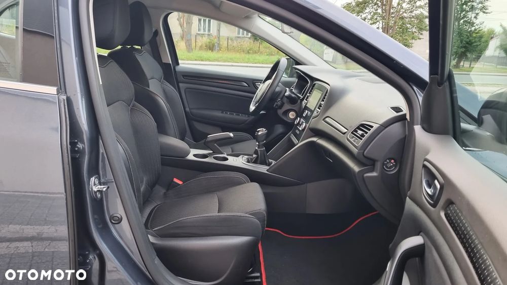 Renault Megane ENERGY TCe 130 INTENS - 17