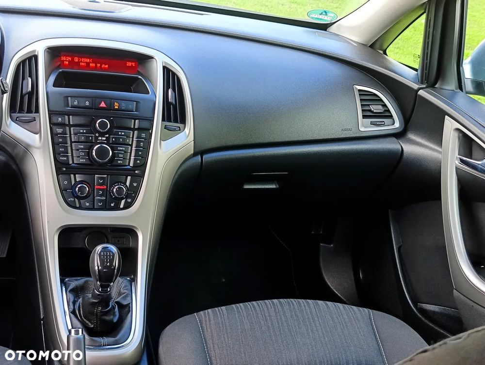 Opel Astra 1.4 EcoFLEX Start/Stop Innovation - 13