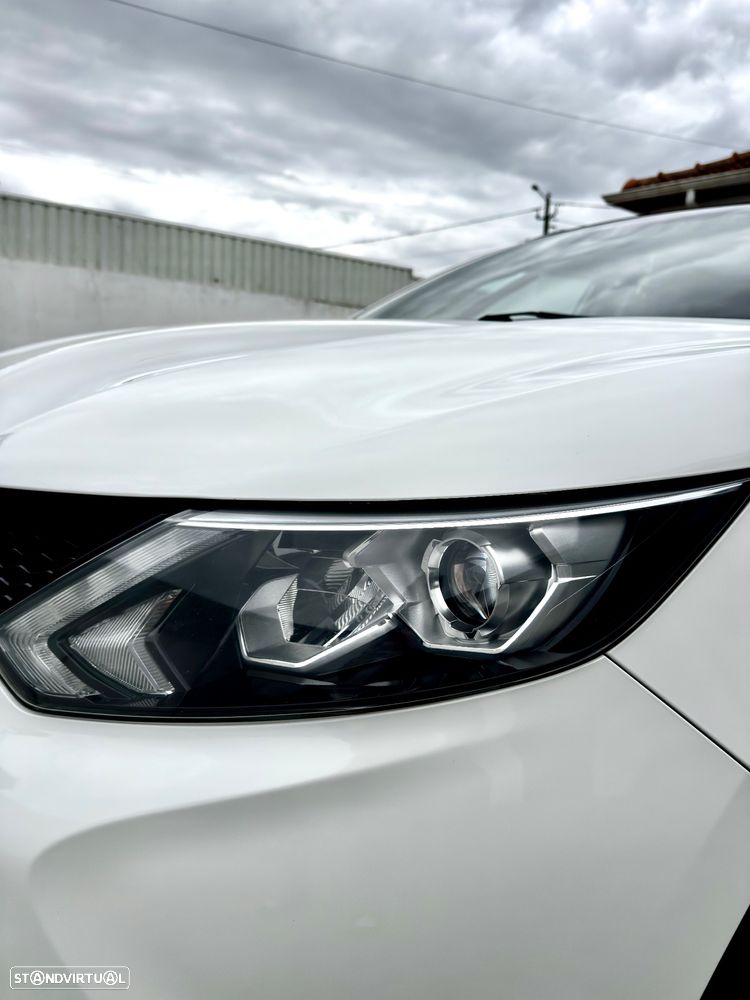 Nissan Qashqai 1.5 dCi TEKNA+ - 9
