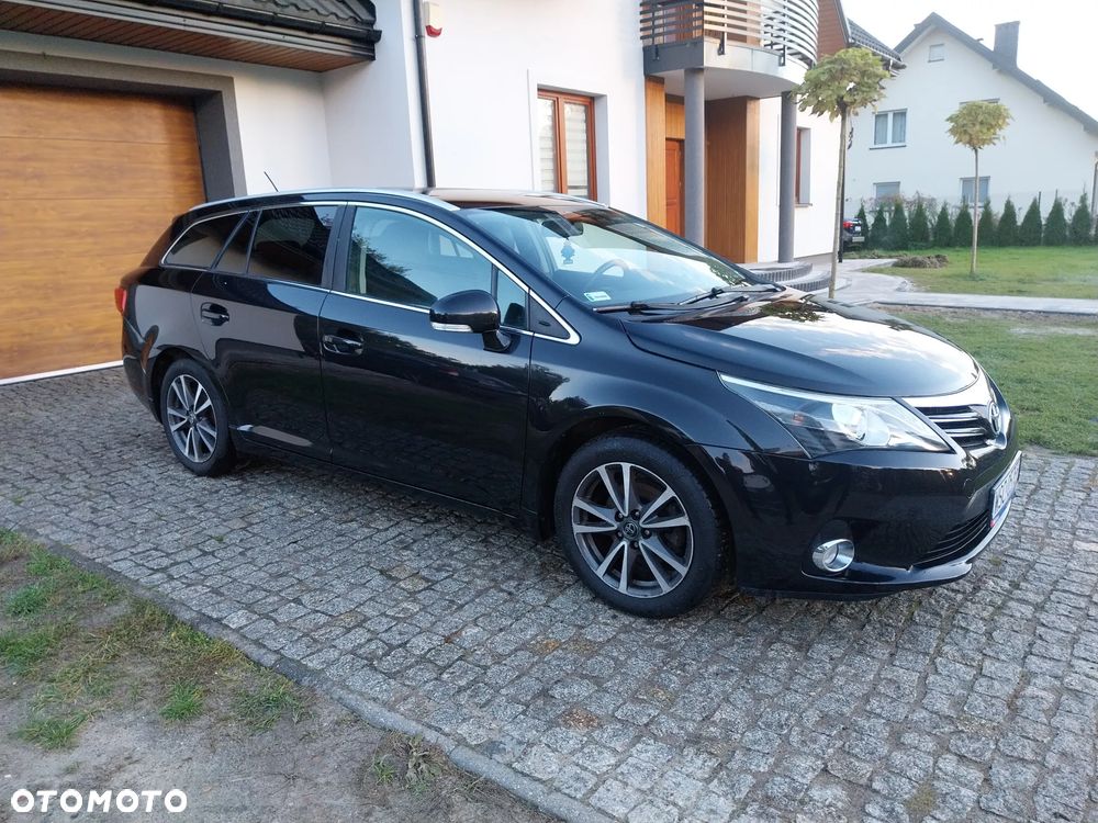 Toyota Avensis - 7