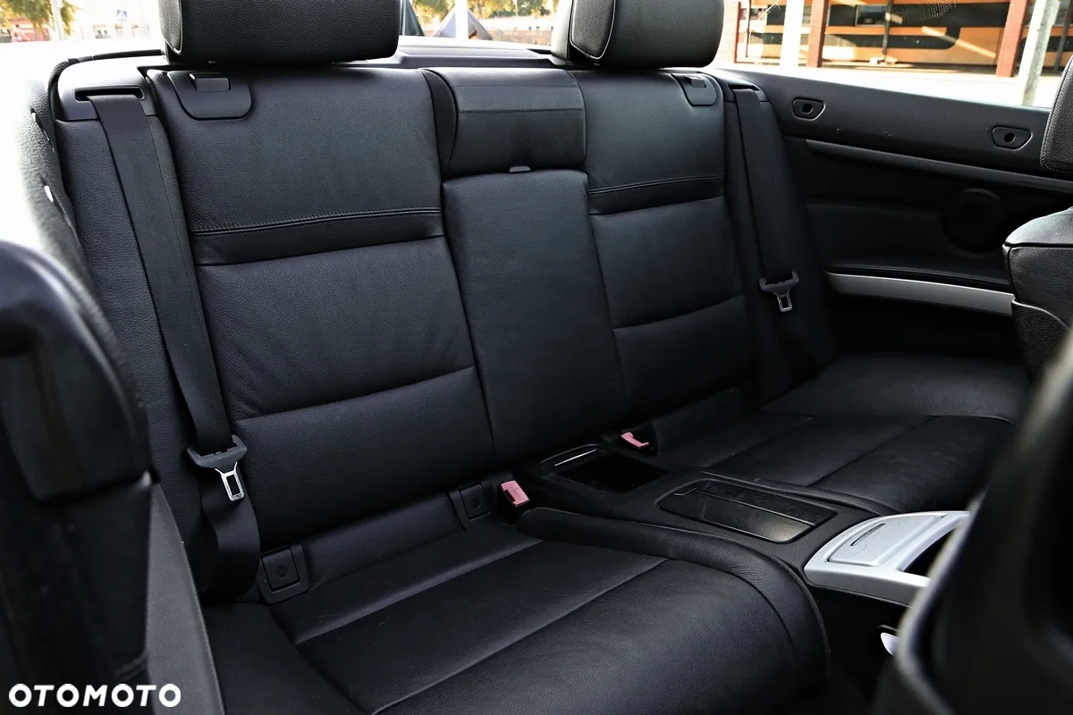 BMW Seria 3 320d - 36
