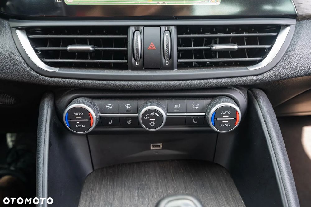 Alfa Romeo Giulia 2.0 Turbo Veloce TI Q4 - 9