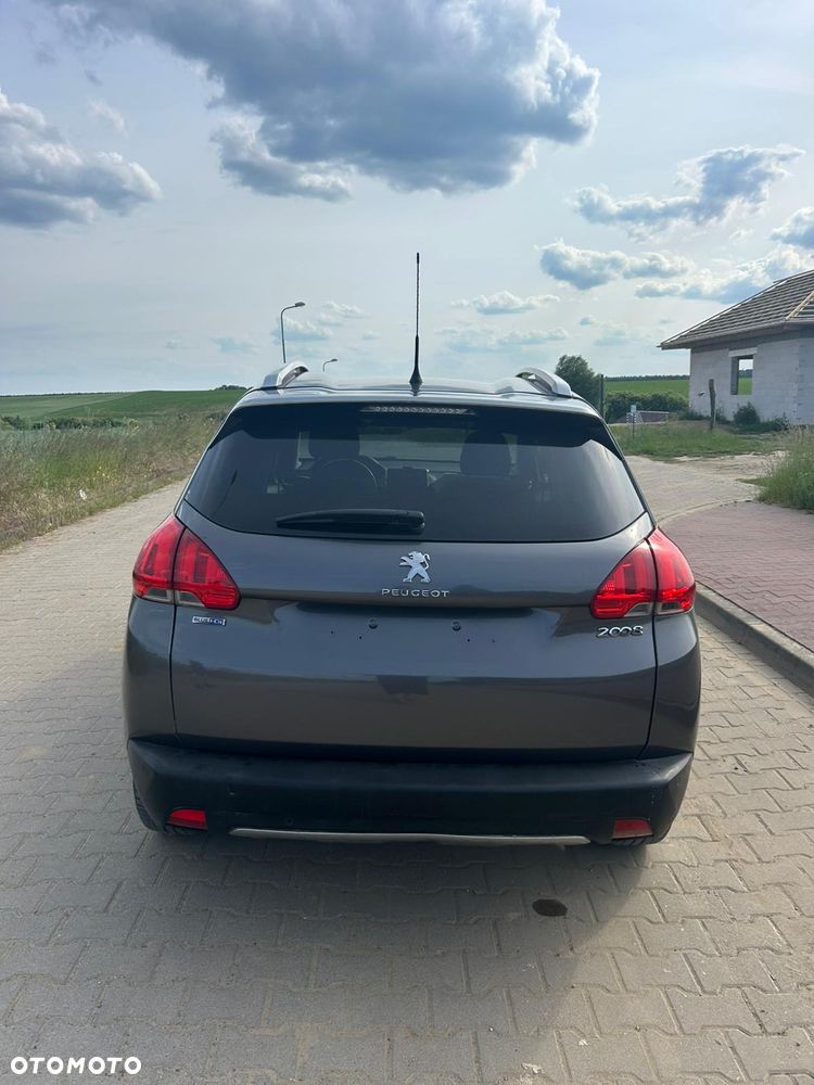Peugeot 2008 1.6 BlueHDi Style - 5