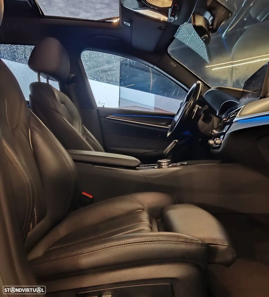 BMW 530 e Pack Desportivo M - 19