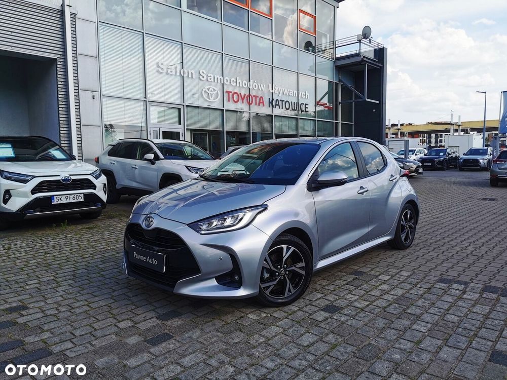 Toyota Yaris Hybrid 1.5 Style - 1