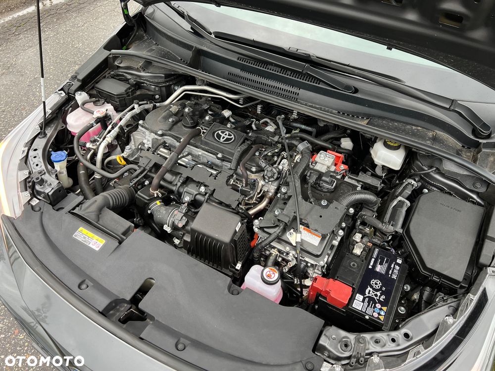 Toyota Corolla 1.8 Business Edition - 35