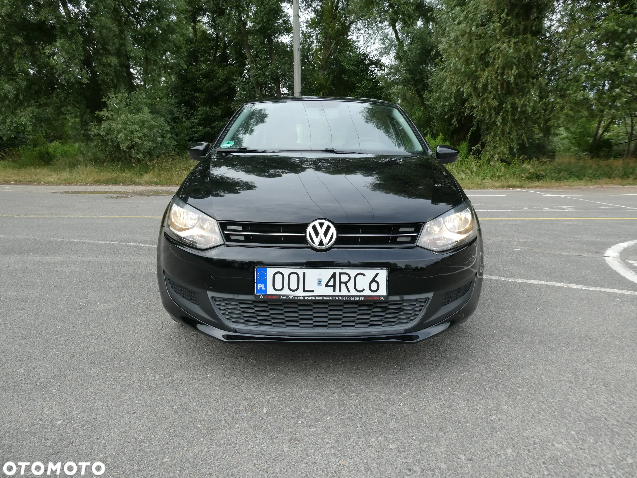 Volkswagen Polo 1.4 16V Comfortline - 27
