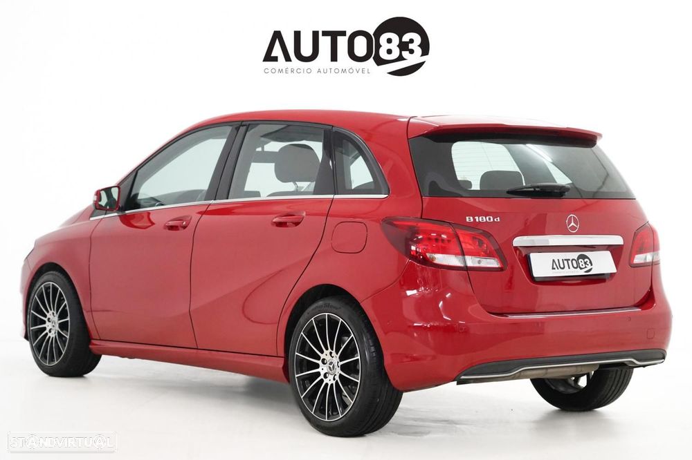 Mercedes-Benz B 180 d Style - 4