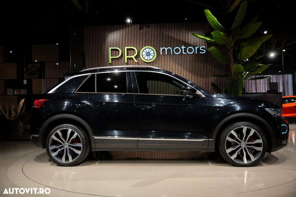 Volkswagen T-Roc - 11