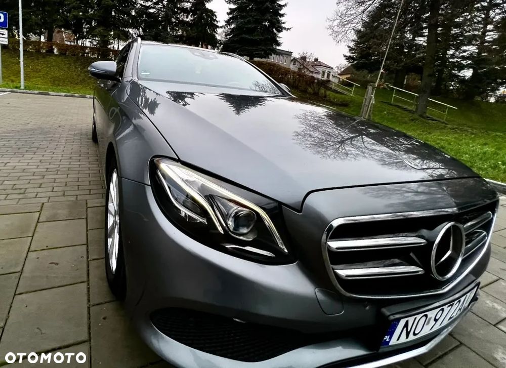 Mercedes-Benz Klasa E 300 d T 9G-TRONIC Avantgarde - 10