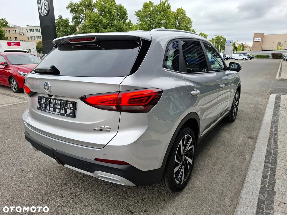 MG ZS Hybrid+ - 3