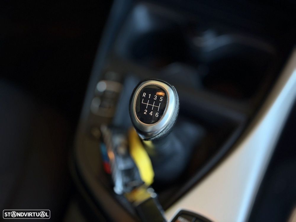 BMW 116 d EfficientDynamics - 14
