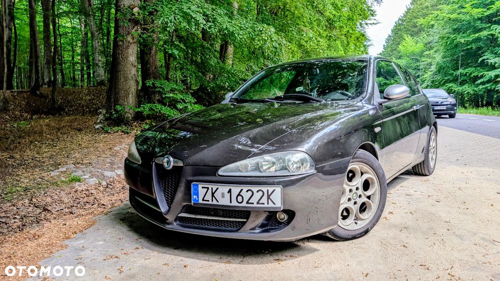 Alfa Romeo 147 1.9 JTD 16V Q2 - 1
