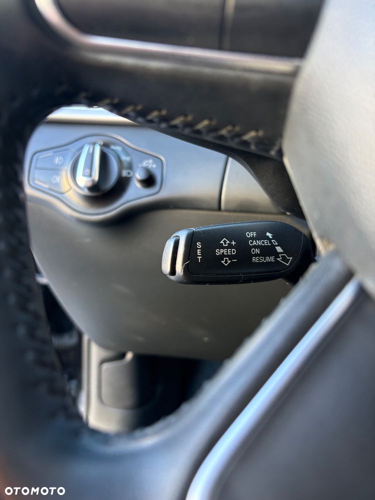 Audi A4 Avant 2.0 TDI - 11