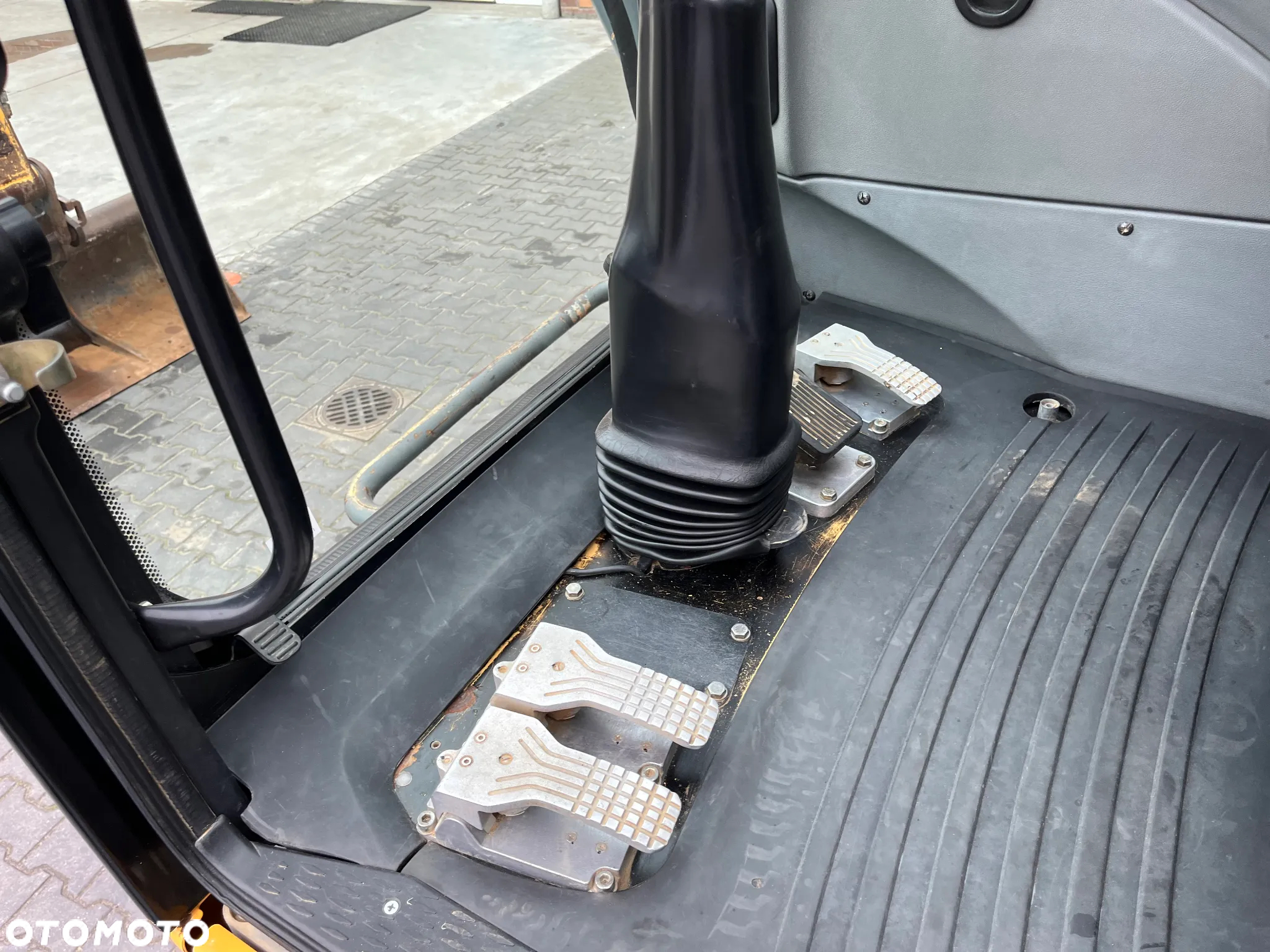 Liebherr A 910 COMPACT - 29